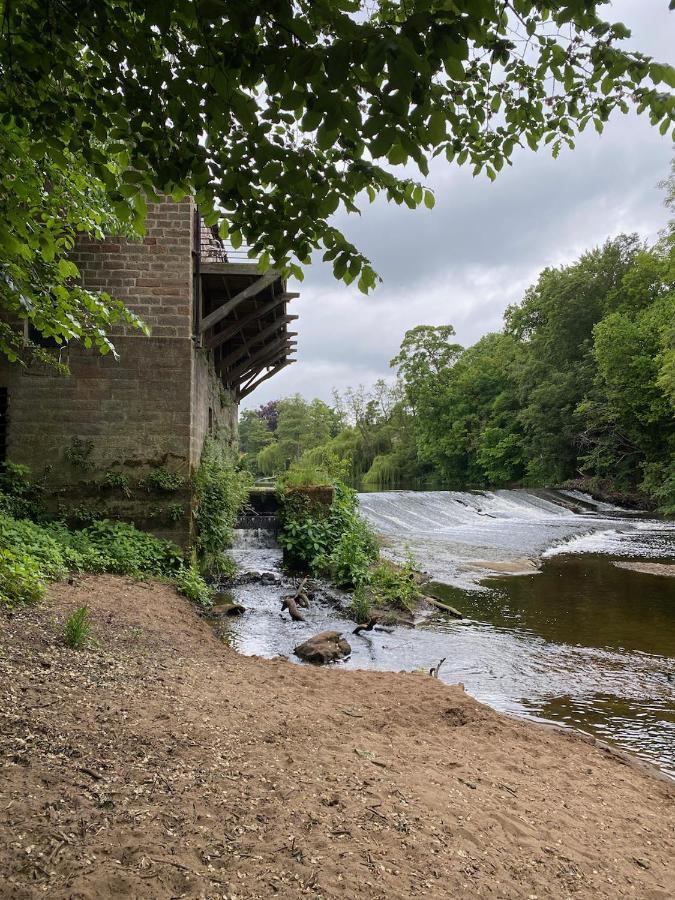 The Sanctuary Holiday Home - Escape The Ordinary Knaresborough Eksteriør billede